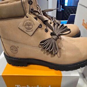 Men's Timberland Premium 6 Waterproof BOOTS Beige Nubuck TB0A2P6W Size 10 NEW